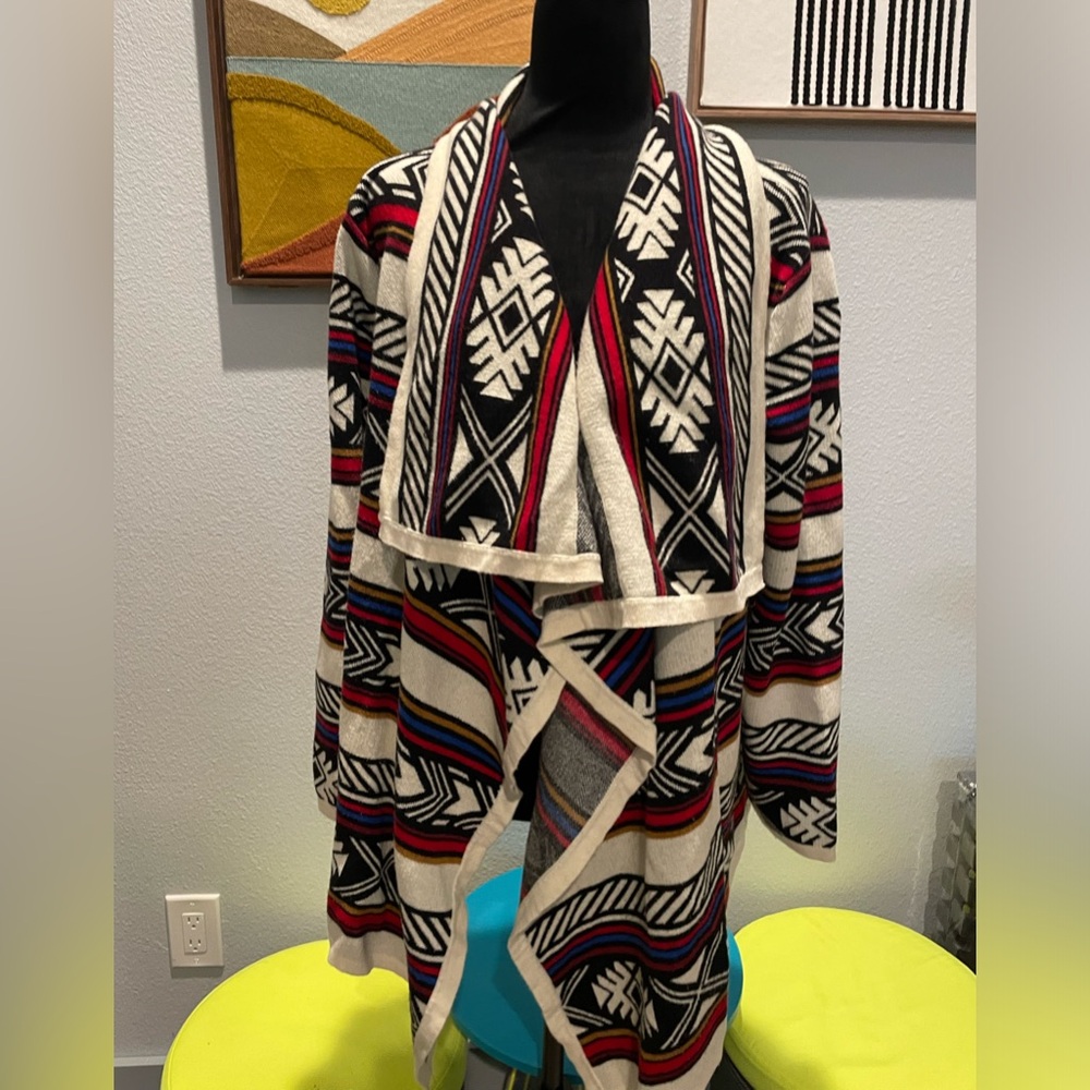 Chip & Pepper (L/XL) | Multi-Color Aztec Print | Open Cardigan, Fold Over Collar